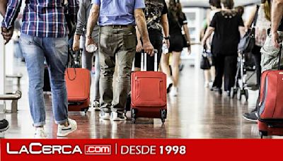 La Unión de Consumidores de Albacete, avalada por la justicia, advierte a las personas consumidoras que las compañías aéreas no pueden cobrar suplementos por el equipaje de mano