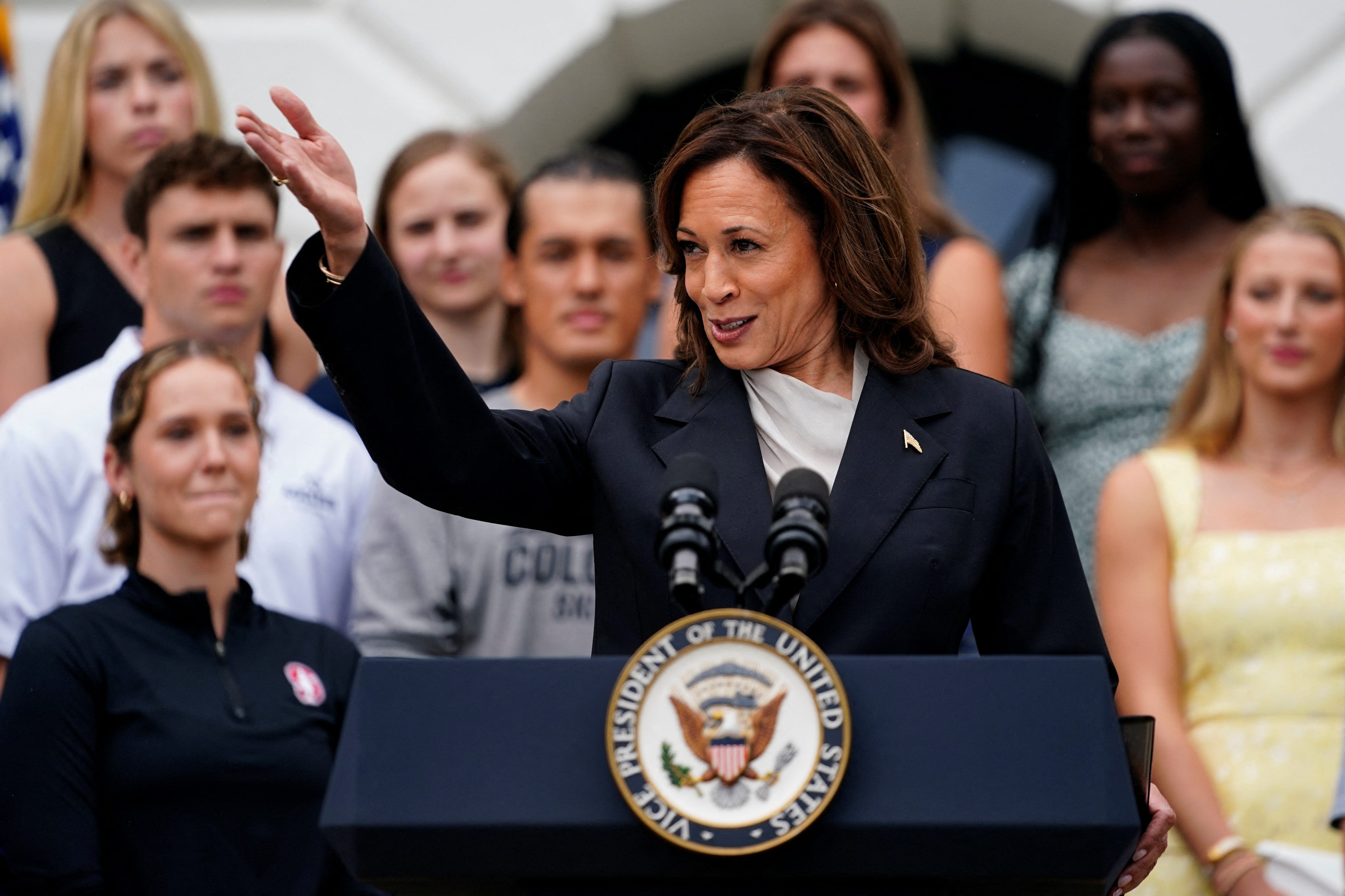 Ohio Democratic delegates pledge to back VP Kamala Harris in Monday vote