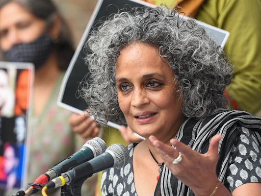 Indian author Arundhati Roy wins this year’s PEN Pinter Prize