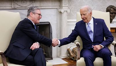 Keir Starmer posts behind-the-scenes video of chat with Joe Biden