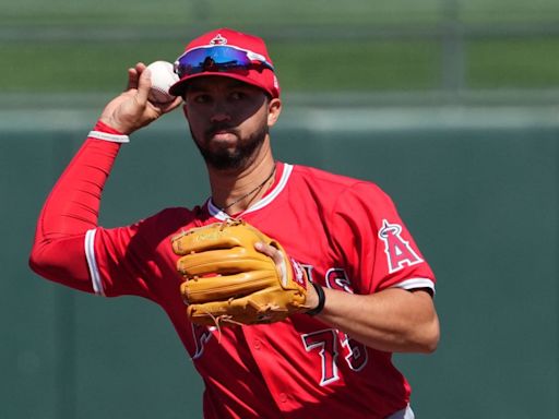 Cincinnati Reds Make Roster Move Ahead of Series Finale Against Red Sox