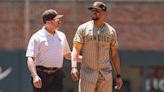 Padres' Xander Bogaerts to IL with fractured shoulder