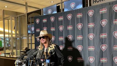 ‘Non-woke American’ rodeo featuring music of Detroit ‘Cowboy’ Kid Rock at AT&T Stadium