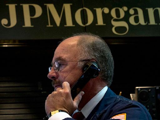 Venda de ações farmacêuticas exagerada, diz JPMorgan Por Investing.com