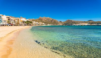 Mallorca hoteliers fear bare beaches due to sunbed shortage will drive British tourists away