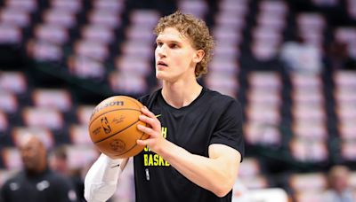 Kings Remain Aggressive in Lauri Markkanen Trade Talks With Jazz