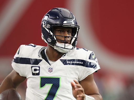 Seahawks' Geno Smith Rips Sam Howell QB1 Battle Rumor: 'U Just Made This BS Up'