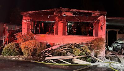 1 dead following overnight mobile home fire in Pleasanton