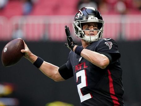 Matt Ryan calls it a career. The quarterback officially announces his retirement