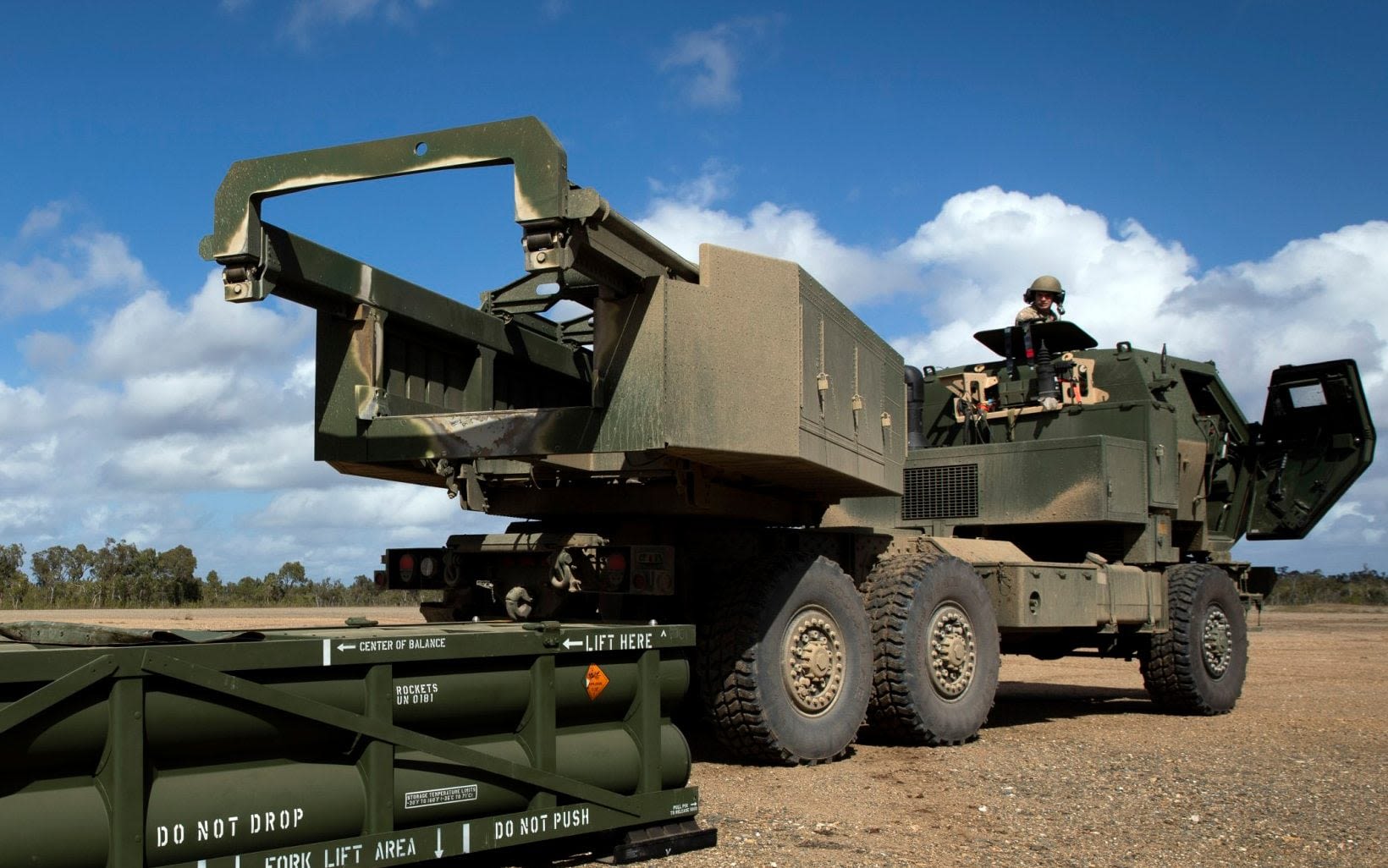 US-supplied Himars ‘completely ineffective’ as Russia jams skies with new tech