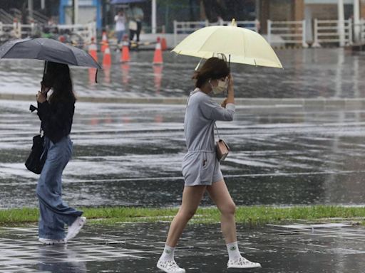 雨彈來襲！7縣市對流旺盛 氣象署發布大雨特報：下到晚上