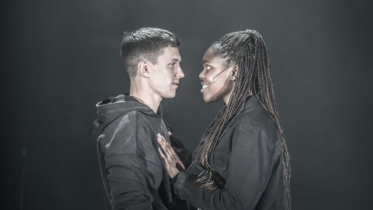 ... Is Our Juliet” T-Shirts, and Tomdaya Stans: Inside the Opening Night of Jamie Lloyd’s Gritty ‘Romeo & Juliet’