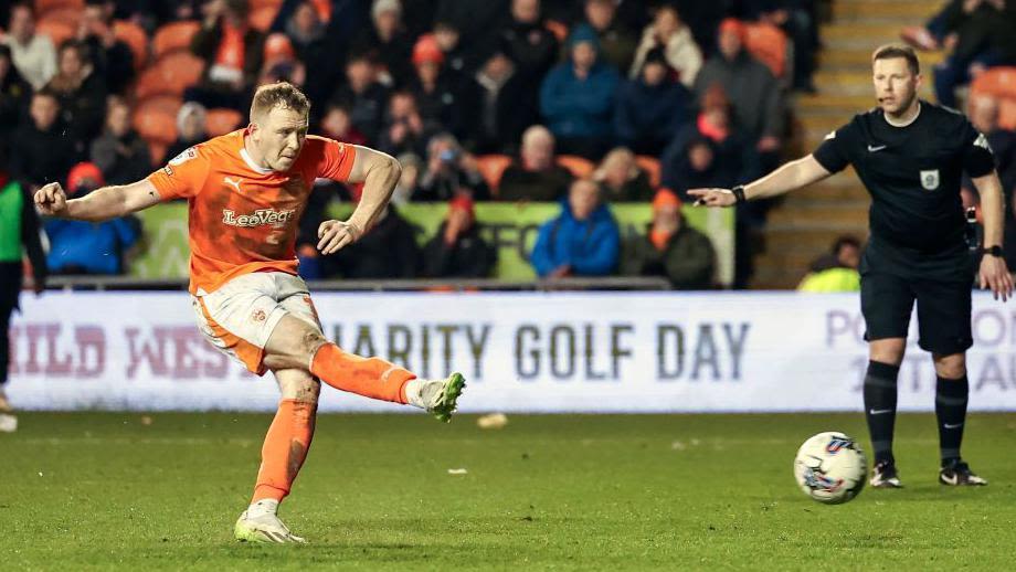 Lavery, Ekpiteta & Connolly leaving Blackpool