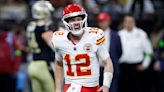 Andy Reid: Shane Buechele, Blaine Gabbert are "real close" in backup QB competition