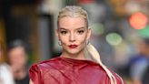 Anya Taylor-Joy's Dress That's Held Together By 12 Tiny Belts Is A Fashion Must-See