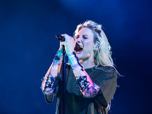 Linkin Park's new singer Emily Armstrong explodes in Los Angeles concert tour kickoff