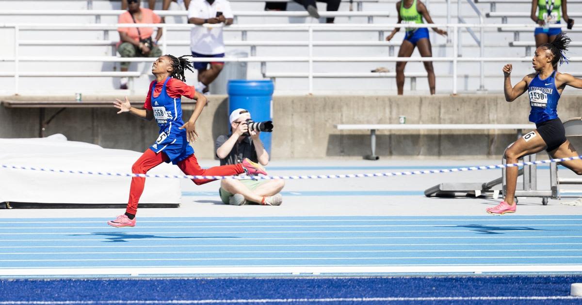 Illinois girls state roundup: Cahokia's Kayda Austin defends titles; Edwardsville's Joi Story claims first state crown