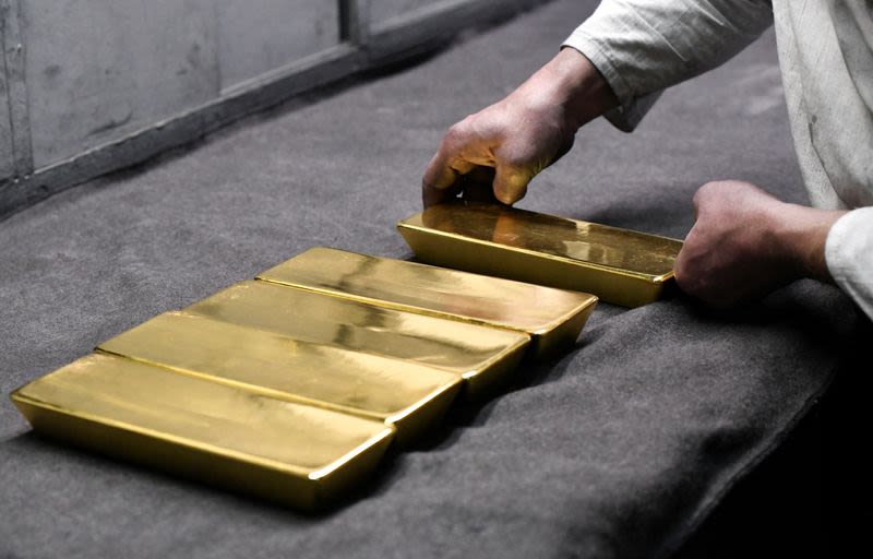 China is buying a lot of gold. UBS explains why By Investing.com