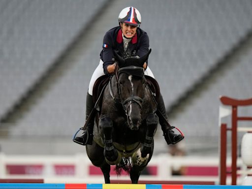 Horses out, ‘American Ninja Warrior’ in: Olympic’s modern pentathlon faces a big change in 2028