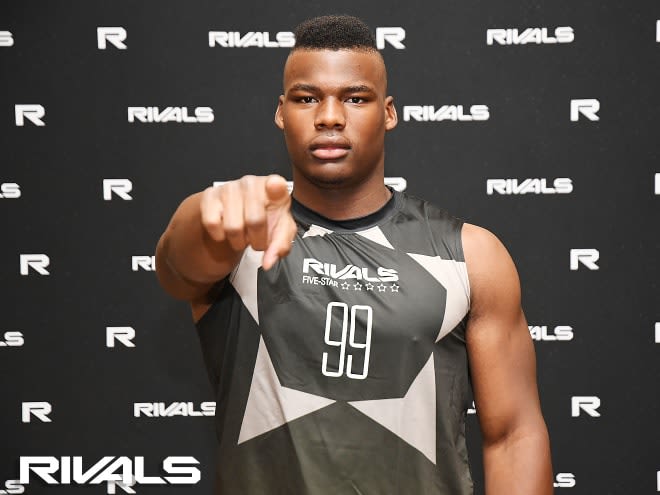 Recruiting Rumor Mill: More intel rolls in from final summer visits