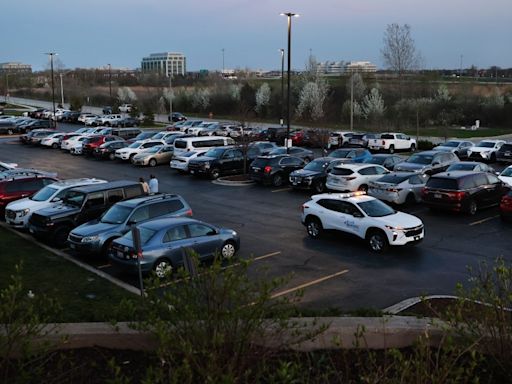 Naperville police make 19th arrest for gun in vehicle at Topgolf parking lot since August