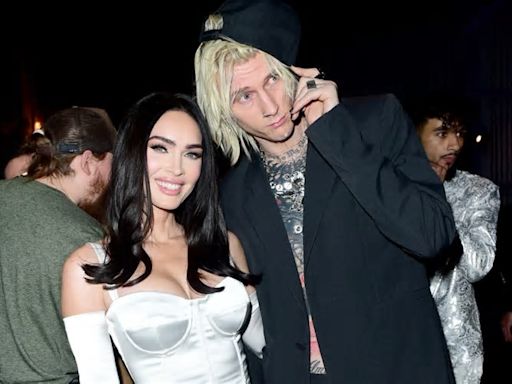 Megan Fox, Machine Gun Kelly slow dance at Stagecoach amid confusion about relationship