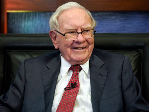 7 Warren Buffett Myths You Should Stop Believing