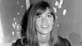 Murió Françoise Hardy, icono pop de Francia