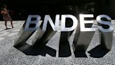 Mercadante defende dobrar desembolsos do BNDES e diversificar taxas adotadas pelo banco