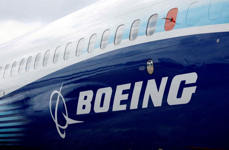 Boeing offers to buy 737 supplier Spirit Aero for $35/shr, Bloomberg News reports