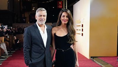 George Clooney llama a Biden para hablar de Gaza y reprocharle sus críticas contra la CPI