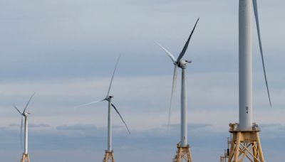 Blade collapse, New York launch and New Jersey research show uneven progress of offshore wind