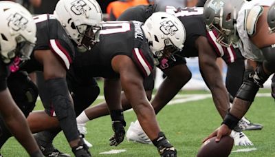 UMass football hits the road for a game at Toledo