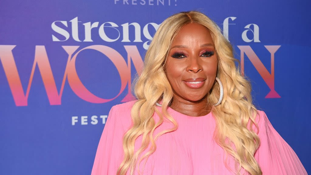 Mary J. Blige Launches Strength Of A Woman Community Fund In Hometown