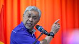 DPM Zahid criticises Dr Mahathir for questioning govt's 3R ban, says he should know better