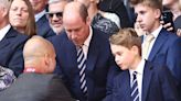 El príncipe Guillermo reaparece junto a su hijo, el príncipe George, visiblemente más maduro en medio del difícil momento familiar