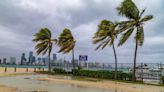 Wind punches South Florida; boat parade is canceled