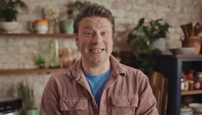 Jamie Oliver's Air Fryer Meals: Chef fails to impress in new Channel 4 series - as viewers brand the show 'desperate' and 'nowhere near reality'