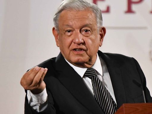 AMLO señala a Calderón y EPN por beneficiarse de empresas españolas con contratos de obra pública