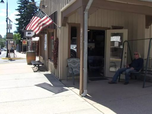 Businesses open and Ruidoso takes another step to recovery from NM wildfires