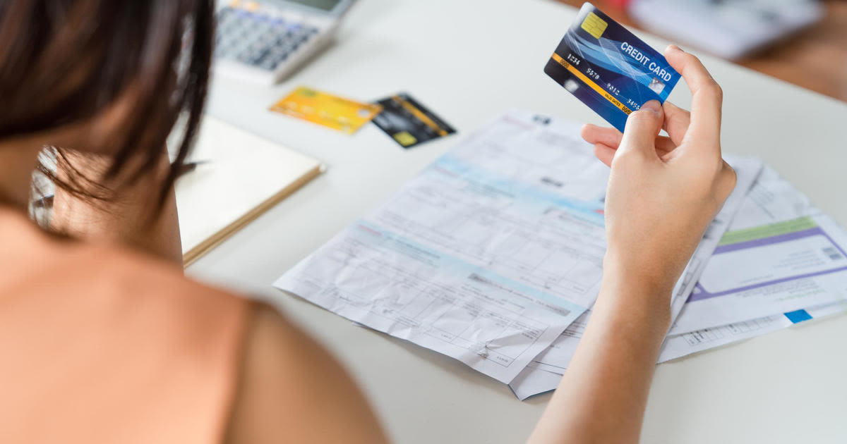 How to pay off $7,500 in credit card debt