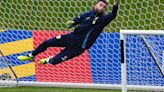 Goalkeeper Liam Kelly returns to Rangers after agreeing two-year deal