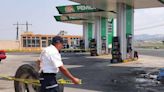 Muere empleado de gasolinera tras explosión de una llanta de tráiler