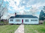 445 Circle Dr, Abingdon VA 24210