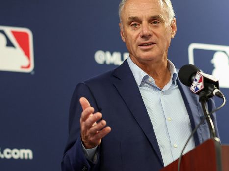 MLB》電子好球帶將在 2026 正式啟用？MLB 球員能打奧運嗎？Rob Manfred 訪問一次看 - MLB - 棒球 | 運動視界 Sports Vision