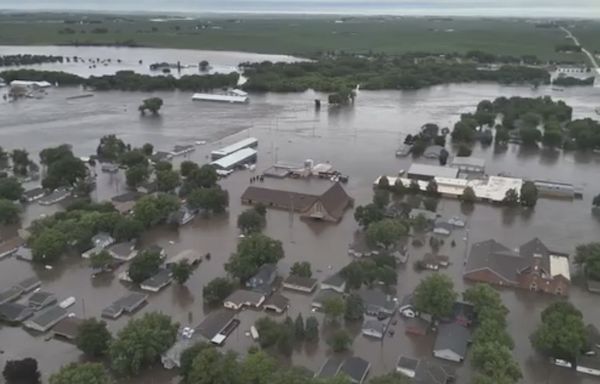 1 Dead in South Dakota amid 'Catastrophic' Midwest Flooding