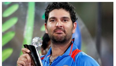 MS Dhoni NEGLECTED, Virat Kohli PRESENT; Yuvraj Singh Picks His All-Time Playing XI