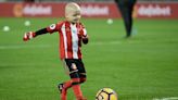 Bradley Lowery: Sheffield Wednesday condemn 'deplorable behaviour' as fans appear to mock child who died from cancer