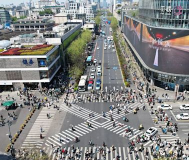 They used to work for China’s biggest companies. Now they’re doing manual labor