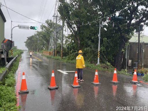 台南33座橋樑、10路段封閉 黃偉哲籲做好風雨防護措施